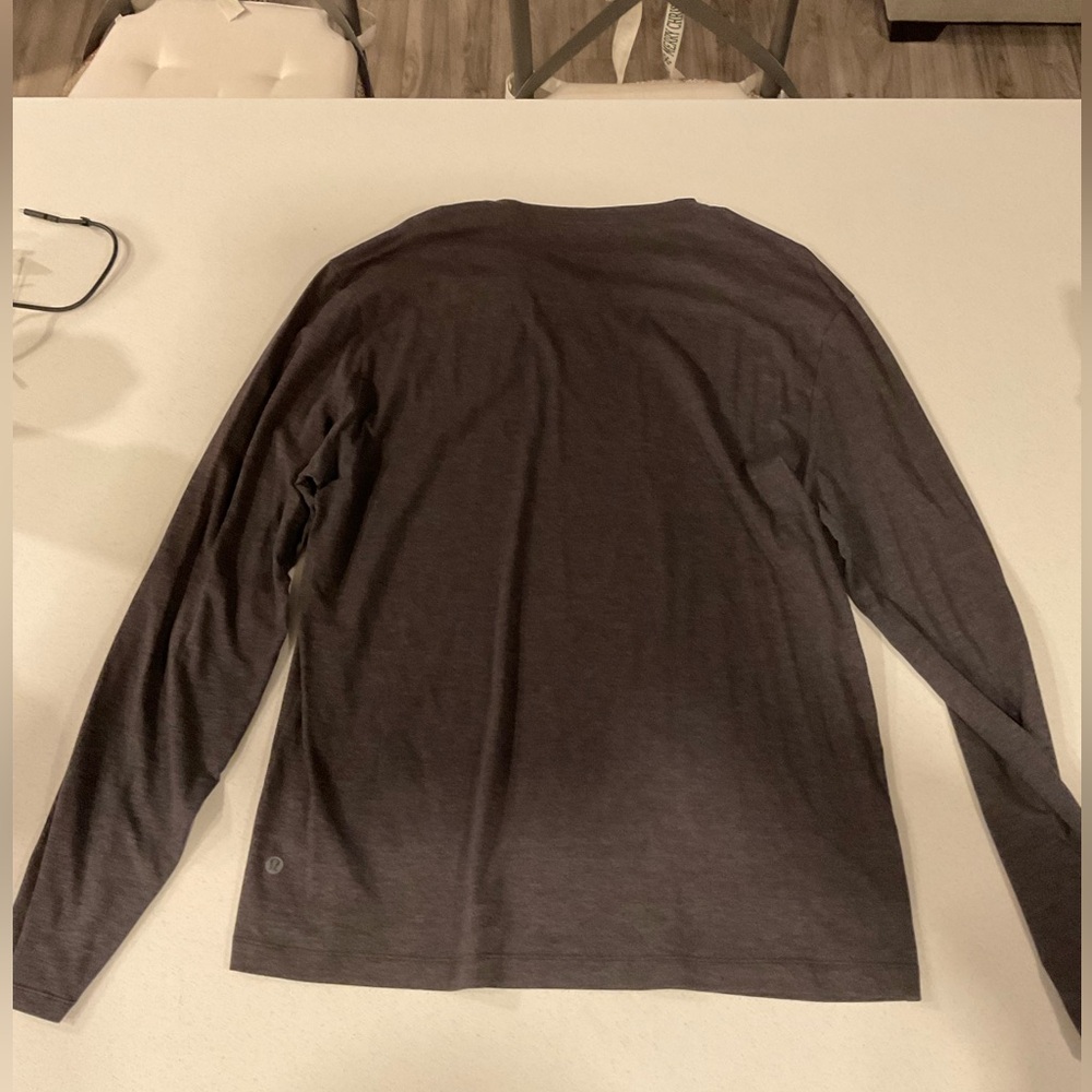 Grey Lululemon Long Sleeve Tee - Large